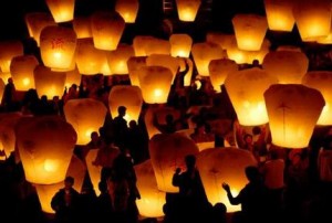  Turismo en Chile en Santiago |  Globos de papel, Globos de papel de seda