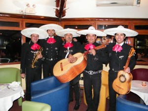 Mariachis Chile Mexico Turismo en Chile en Renca |  Servicio de mariachis en Santiago., Serenatas a la puerta 027279788
