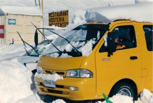 EMILIO  Turismo en Chile en Farellones |  VIAJES A LA NIEVE, CENTROS DE SKI FARELLONES - EL COLORADO - VALLE NEVADO, SALIDAS DESDE VI&Ntilde;A DEL MAR TEL 90825959