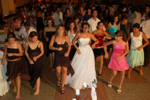 Dvj-Ary Turismo en Chile en Rancagua |  Musica-dj, iluminacion, data show - animacion de fiestas, matrimonios, bodas, Eventos en rancagua y sexta region - tel: +569 99634908 .-
