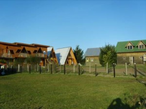 Luis Ruiz Turismo en Chile en Entre Lagos |  Venta de  caba&ntilde;as con departamentos y casa, Venta de casa, 3 caba&ntilde;as y 6 departamentos 