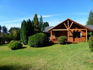 Rene Alarcon Turismo en Chile en Villarrica |  Hermosa caba&ntilde;a en un exclusivo entorno de arboledas y parque, Hermosa caba&ntilde;a, playas a 1 km, lago y volcan 