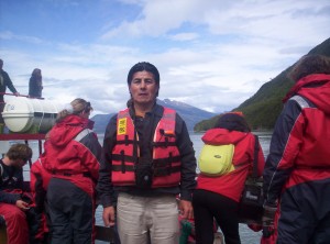 RODOLFO ARTURO D&Itilde;AZ MIRANDA Turismo en Chile en Torres del Paine |  Viajes a torres del payne en un tour por el d&Iacute;a grupal retiramos, En aeropuerto hotel residencial casa particular colonia de pinguinos