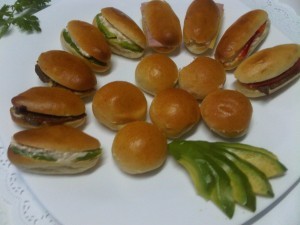 pedro Turismo en Chile en Santiago |  Cockteleria express fiestas bautizos baby shower eventos canapes, Brochetas pastelitos minipizzas minichurrascos petitbouche cebiches