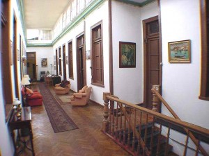rosi Turismo en Chile en Valpara&iacute;so |  Hospedaje  MARHUELEN A&ntilde;o Nuevo en el Mar, A s&oacute;lo tres cuadras de la bah&iacute;a, pleno centro de la ciudad