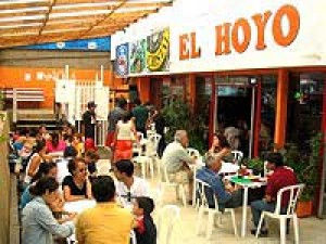  Turismo en Chile en Algarrobo |  Establecimientos El Hoyo, Tradicional Fuente de Soda - Sal&oacute;n de T&eacute; y Pasteler&iacute;a