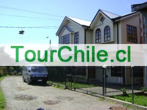 Luis Bravo C. Anuncios gratis en Castro |   CHILOE HOSTAL TORRE DE BABEL ALOJAMIENTO CASTRO- F:84615378 - $8.000..., INCLUYE:DESAYUNO, WI-FI, COCINA, BAÑO AGUA CALIENTE, MAPAS, CALEFACCION.