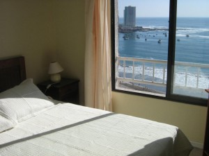 Alejandra Santa Mar&iacute;a J. Turismo en Chile en Iquique |  IQUIQUE CHILE ARRIENDO DEPARTAMENTOS AMOBLADOS EN PLAYA CAVANCHA X D&Iacute;AS , EXCLUSIVOS DEPARTAMENTOS AMOBLADOS FRENTE A PLAYA CAVANCHA