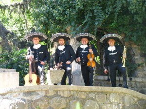 Mariachi chile mexico Turismo en Chile en Renca |  Enviar  serenata, un regalo perfecto 02-7279788, Mariachis a domicilio