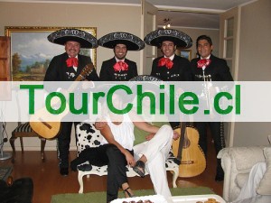 Mariachi chile mexico Anuncios gratis en Quinta Normal |  Mariachis a domicilio 02-7279788, Grandes serenatas con mariachi chile mexico
