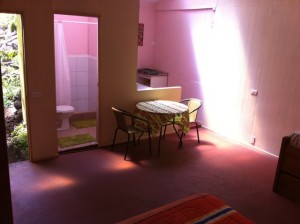 Rosie'scabin Turismo en Chile en Isla de Pascua |  Acomodacion economica en Isla de Pascua, Arriendo caba&ntilde;a 38000 en Isla de Pascua