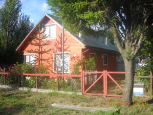 Se&ntilde;ora Sonia Turismo en Chile en Panguipulli |  arriendo casa 7 a 8 personas, a 150 metros aprox. de la playa