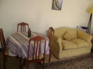 Alicia Calderon Turismo en Chile en Valpara&iacute;so |  arriendo por dias, semanas, casa amoblada en valparaiso. fono97508350, en avenida alemania altura mirador plaza bismark, desde $18000 diarios