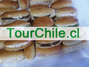 sergio Anuncios gratis en Santiago |  canape eventos fiestas cumpleaños matrimonios bautizos tortas catering, servicio coctel todo evento domicilios 086612378
