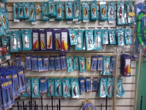 Emir Turismo en Chile en Puerto Varas |  Tienda de Pesca en Puerto Varas, Se&ntilde;uelos de pesca