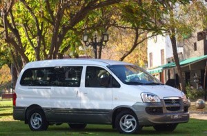 mauricio Turismo en Chile en Valpara&iacute;so |  aeropuerto-eventos-viajes- VALPARAISO -VI&Ntilde;A, servicios de van para 11 pasajeros-viajes especiales-traslados aeropuerto.
