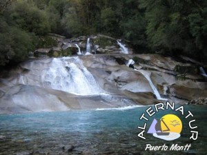 Alternatur Turismo Alternativo Turismo en Chile en Las Condes |  TURISMO AVENTURA EN LA REGI&Oacute;N DE LOS LAGOS , Cabalgatas, Trekking, Kayak, Pesca, etc.