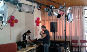 rzproducciones Turismo en Chile en Santiago |  dj y animador con amplificacion y luces para eventos, todo evento